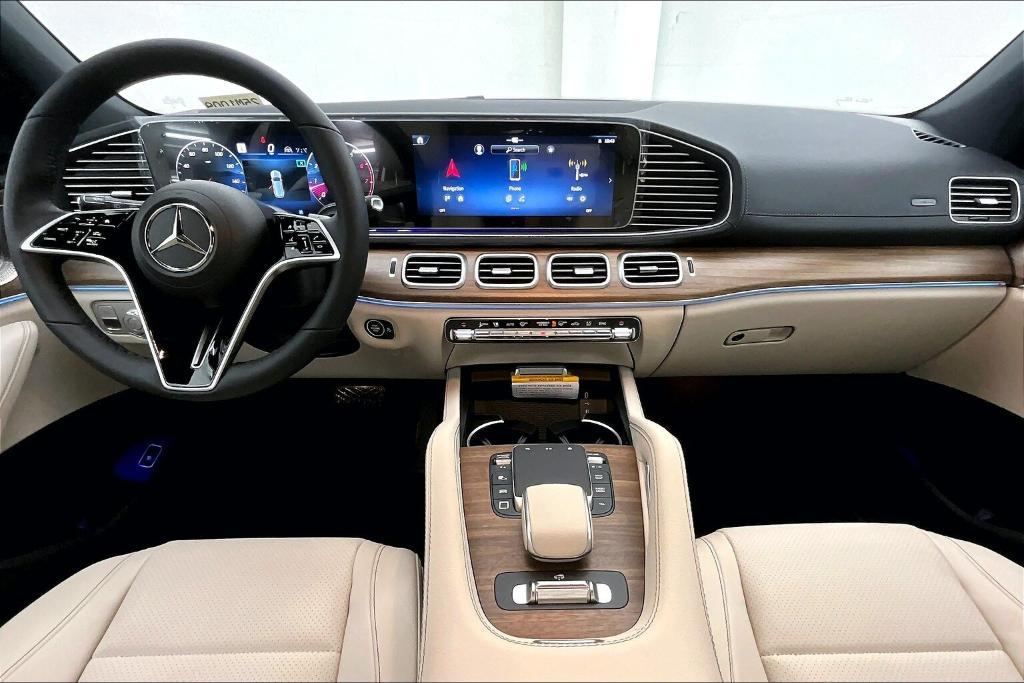 new 2025 Mercedes-Benz GLS 450 car, priced at $91,775