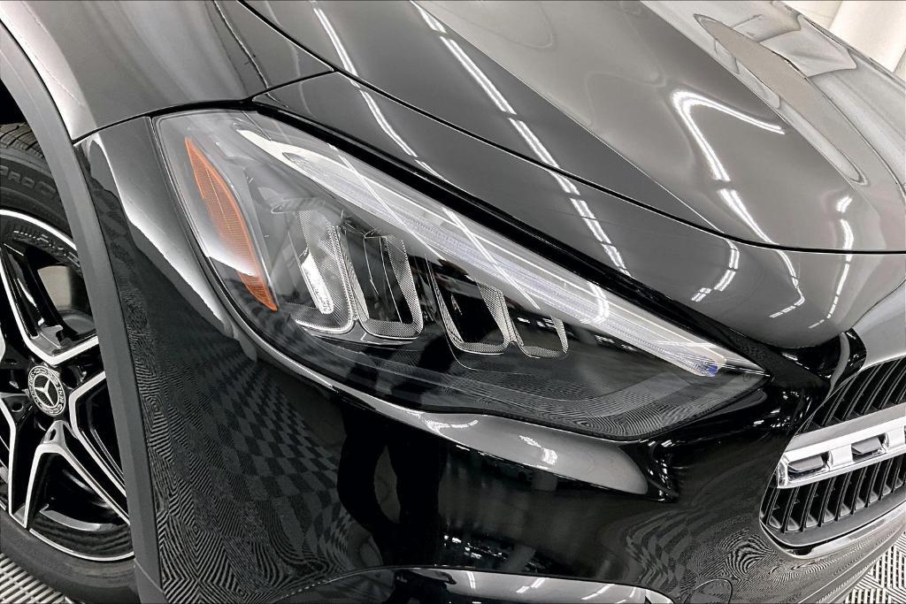 new 2026 Mercedes-Benz GLA 250 car, priced at $42,985