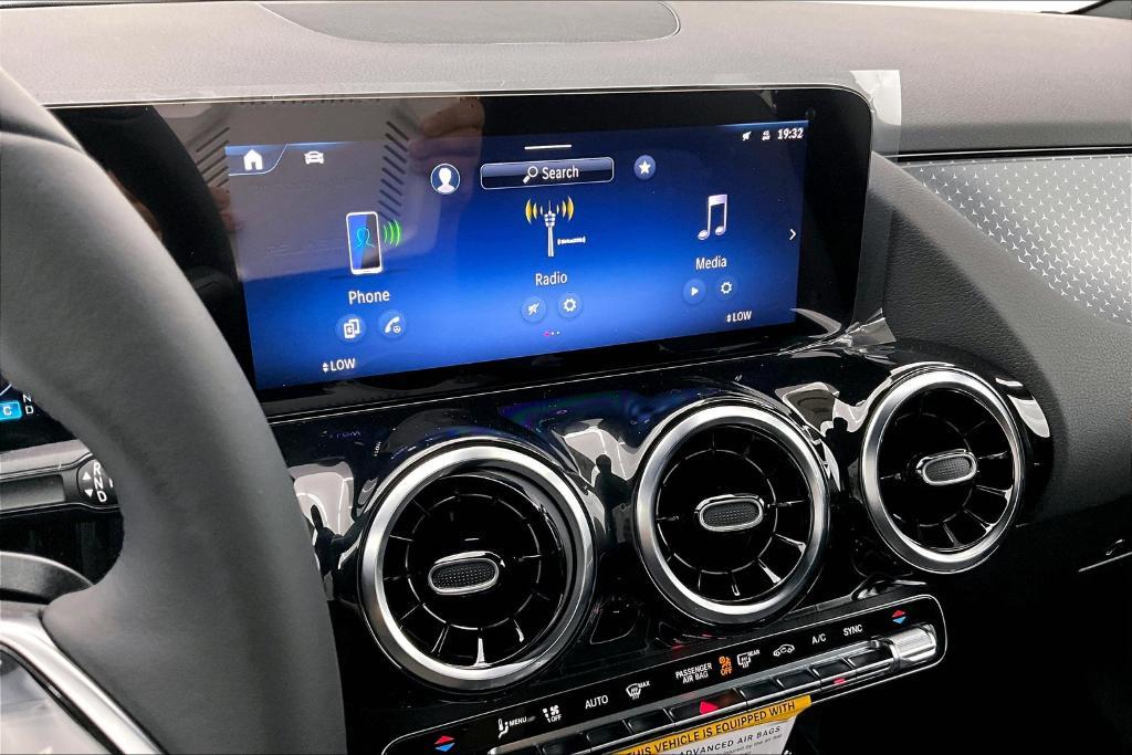new 2026 Mercedes-Benz GLA 250 car, priced at $42,985