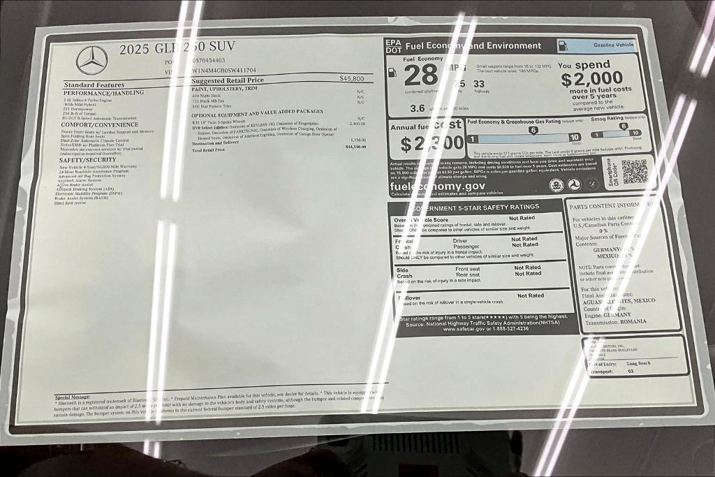 new 2025 Mercedes-Benz GLB 250 car, priced at $44,550