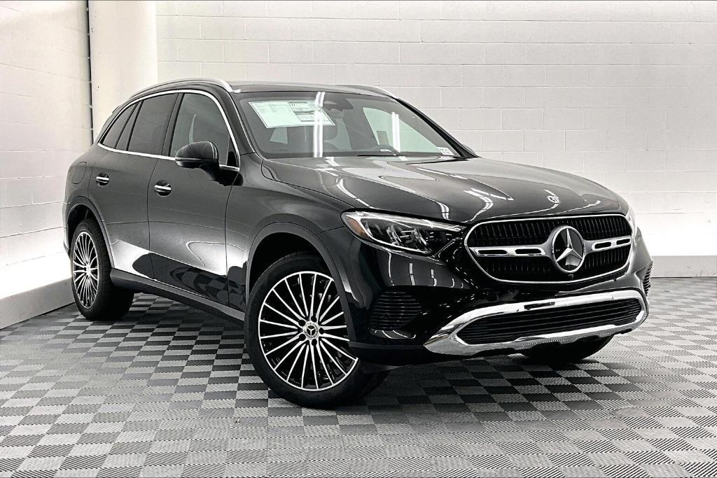 new 2025 Mercedes-Benz GLC 300 car, priced at $54,885