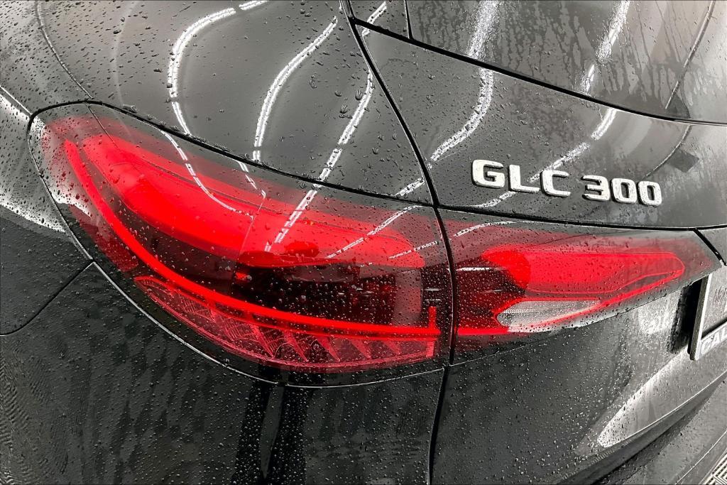 new 2025 Mercedes-Benz GLC 300 car, priced at $51,105