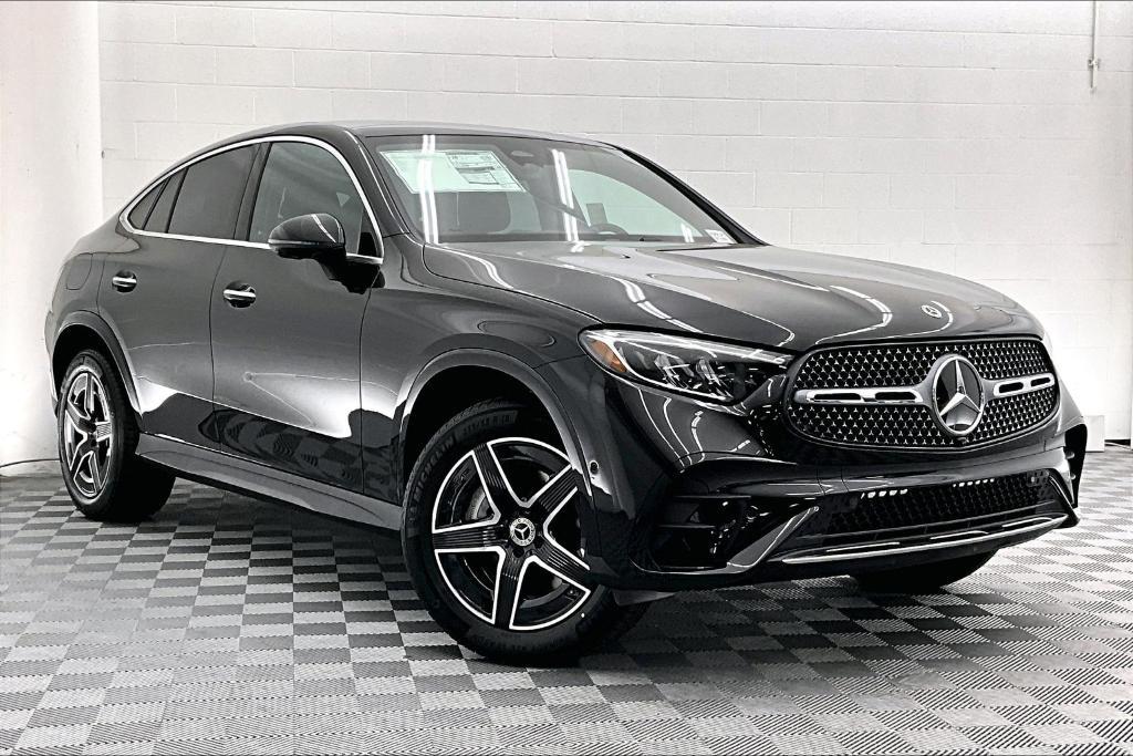 new 2025 Mercedes-Benz GLC 300 car, priced at $64,555