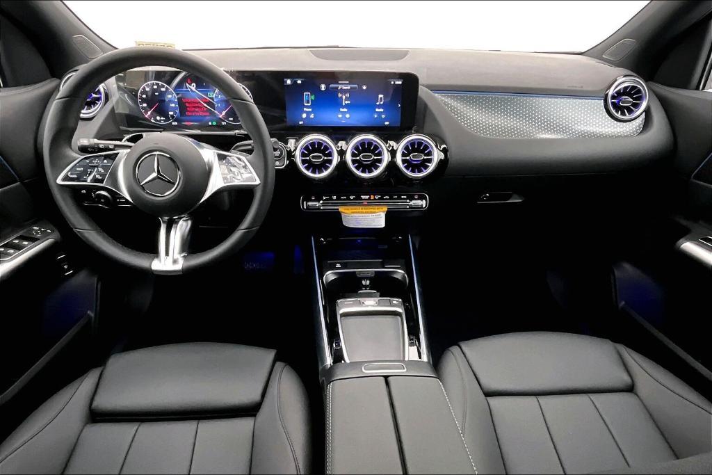 new 2025 Mercedes-Benz GLA 250 car, priced at $44,150