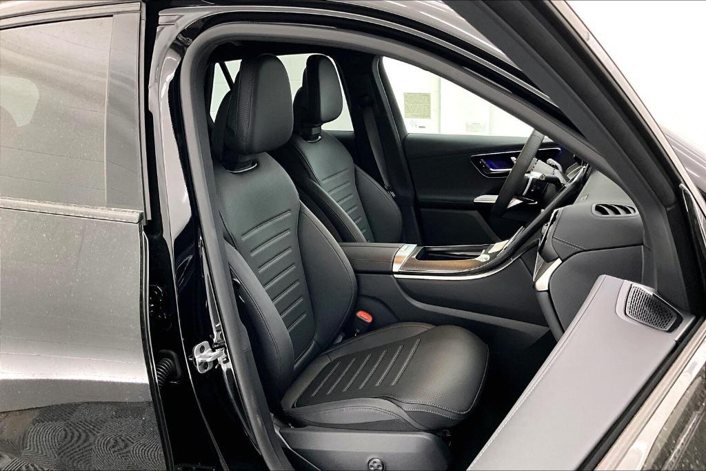 new 2025 Mercedes-Benz GLC 350e car, priced at $66,085
