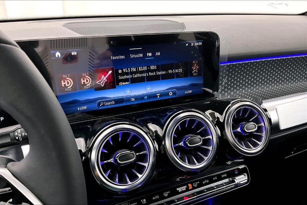 new 2025 Mercedes-Benz GLB 250 car, priced at $47,145