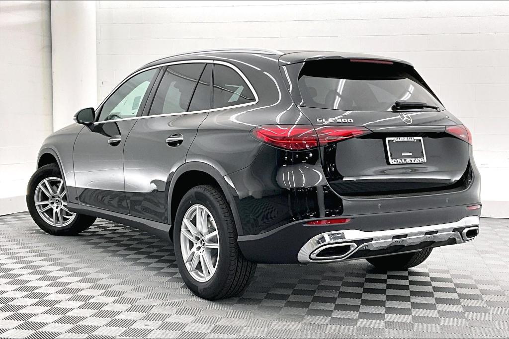 new 2025 Mercedes-Benz GLC 300 car, priced at $50,435