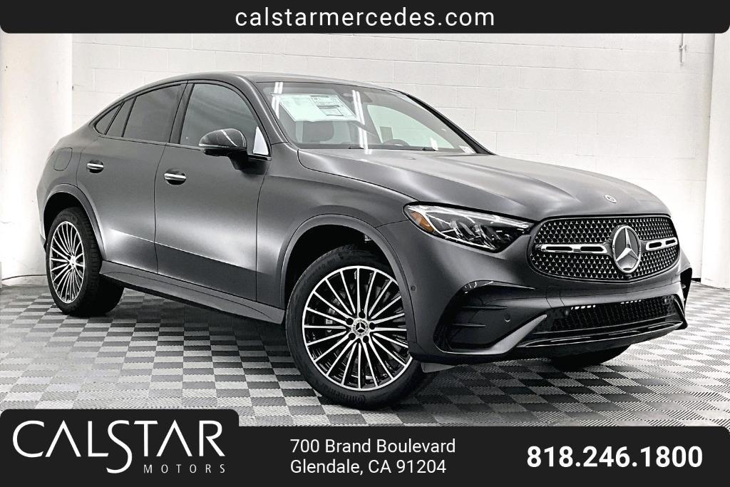 new 2025 Mercedes-Benz GLC 300 car, priced at $69,325