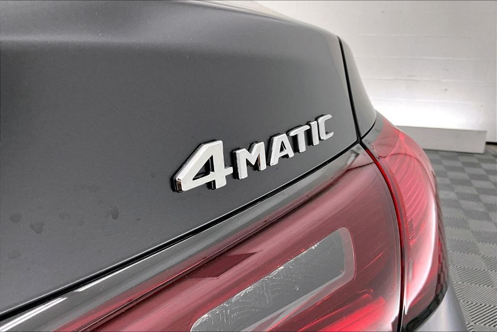 new 2025 Mercedes-Benz GLC 300 car, priced at $69,325
