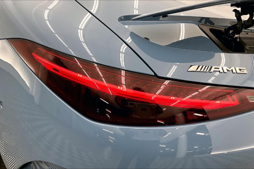 new 2025 Mercedes-Benz AMG SL 63 car, priced at $222,545