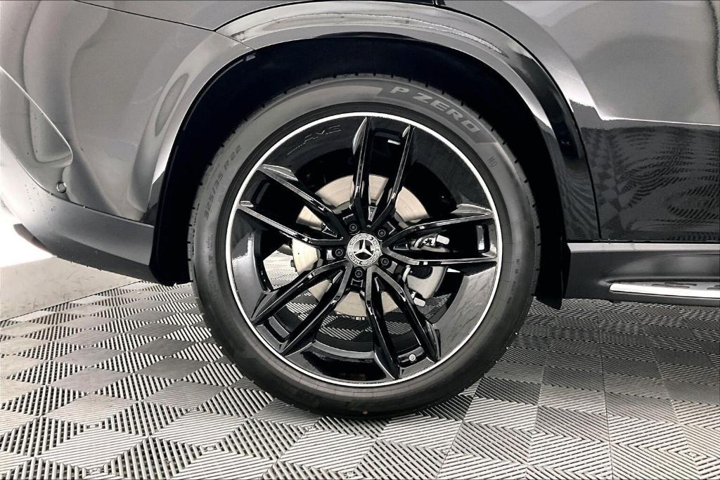 new 2026 Mercedes-Benz GLE 450 car, priced at $84,940