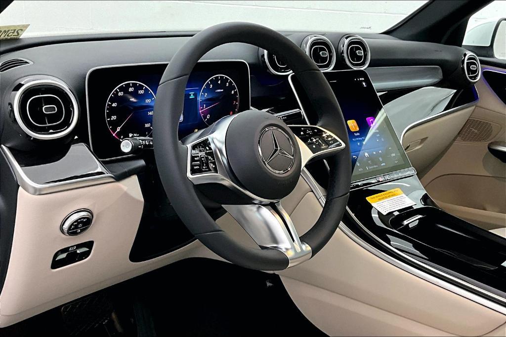 new 2025 Mercedes-Benz GLC 300 car, priced at $51,935