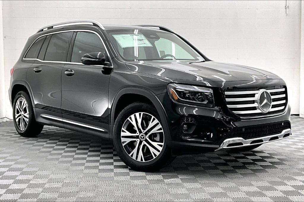new 2025 Mercedes-Benz GLB 250 car, priced at $47,420