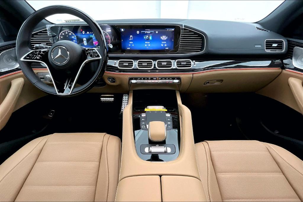 new 2025 Mercedes-Benz GLS 450 car, priced at $102,275
