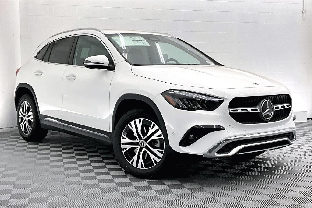 new 2025 Mercedes-Benz GLA 250 car, priced at $45,845
