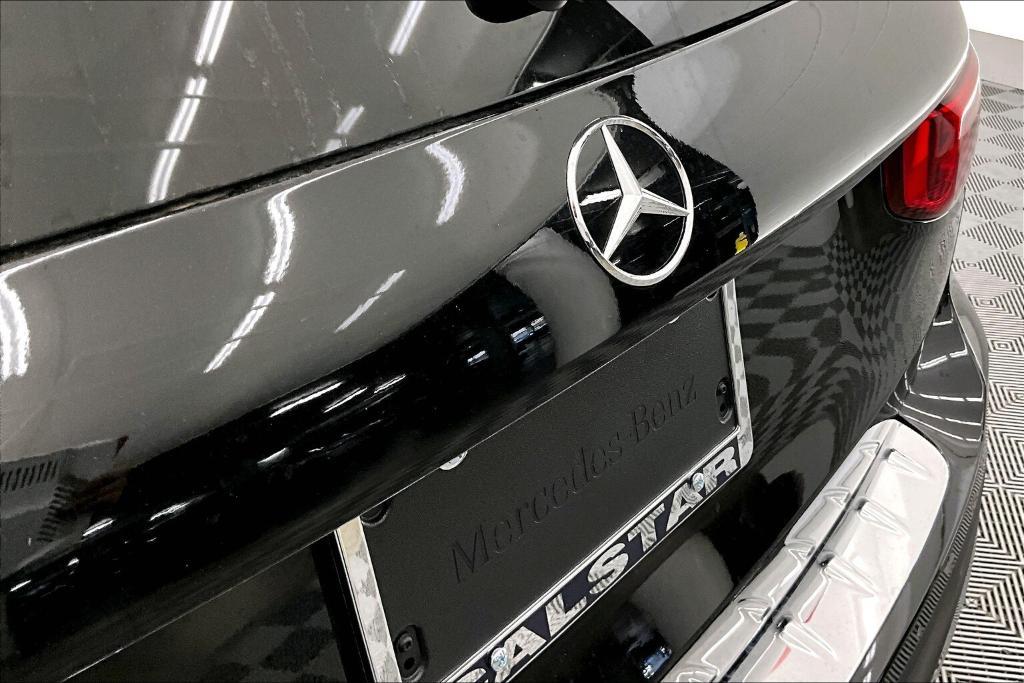 new 2026 Mercedes-Benz GLB 250 car, priced at $47,595