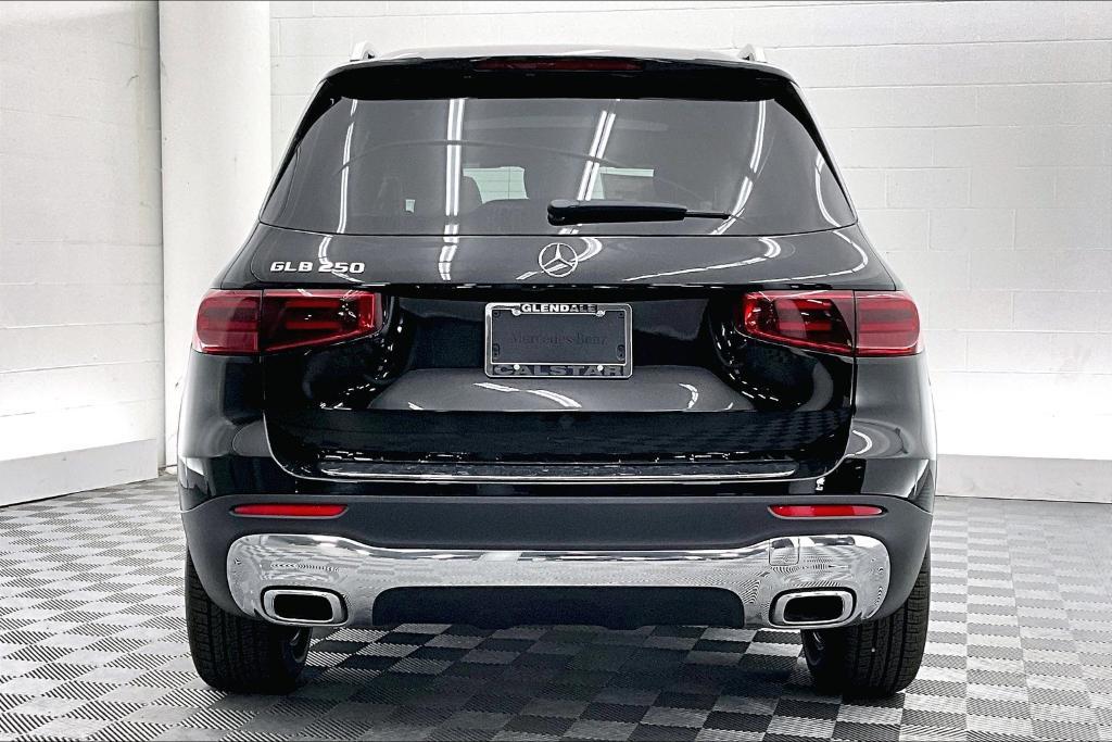 new 2026 Mercedes-Benz GLB 250 car, priced at $47,595