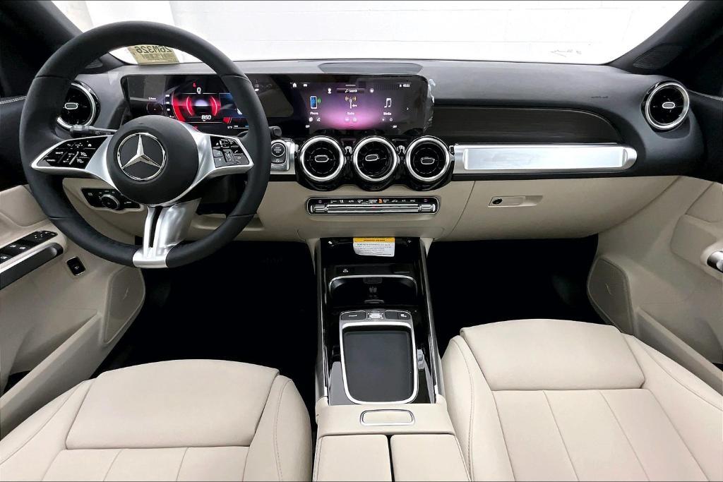 new 2026 Mercedes-Benz GLB 250 car, priced at $47,595