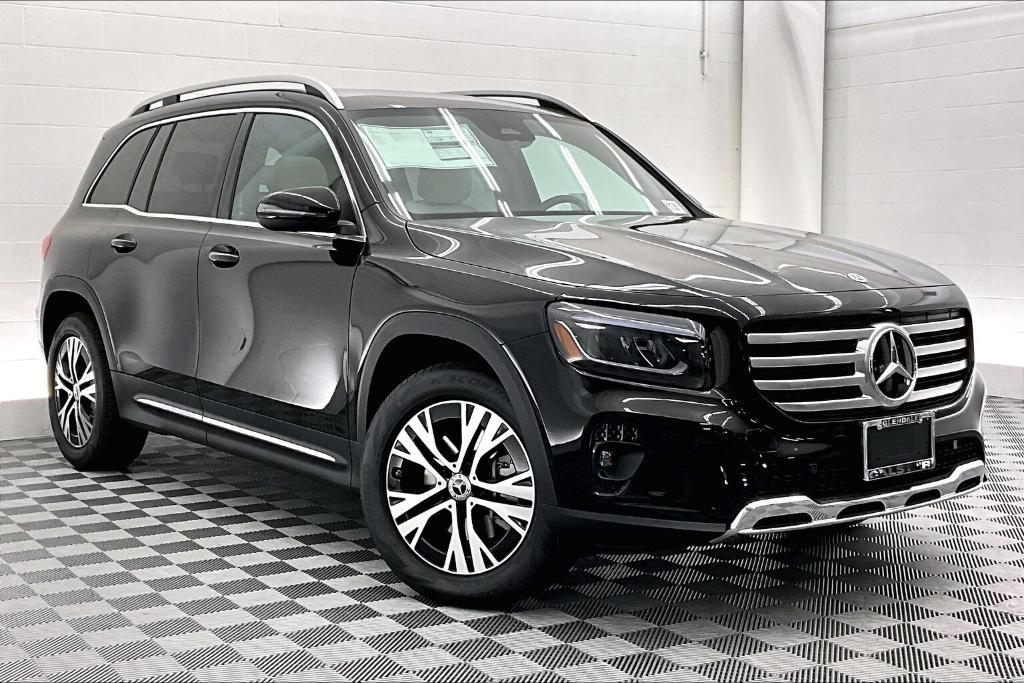 new 2026 Mercedes-Benz GLB 250 car, priced at $47,595