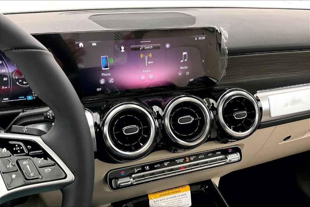 new 2026 Mercedes-Benz GLB 250 car, priced at $47,595