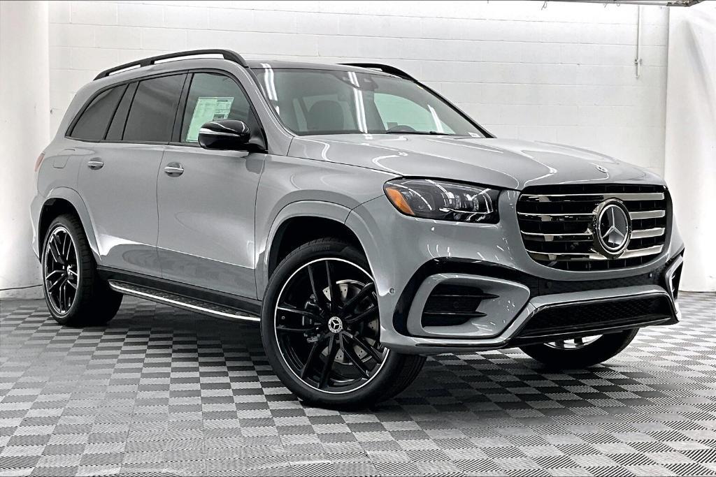 new 2025 Mercedes-Benz GLS 450 car, priced at $100,815