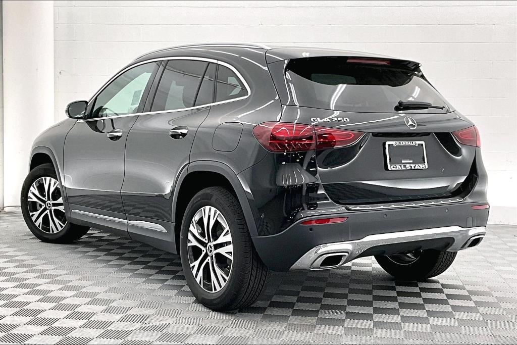 new 2025 Mercedes-Benz GLA 250 car, priced at $45,845