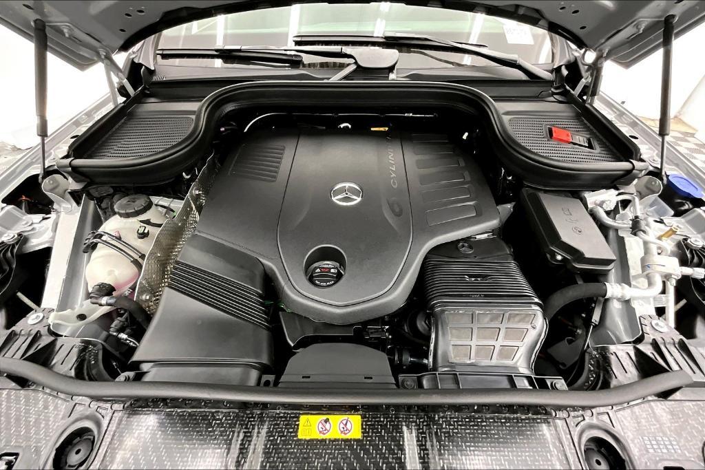 new 2026 Mercedes-Benz GLE 450 car, priced at $85,485