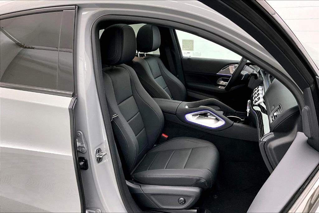 new 2026 Mercedes-Benz GLE 450 car, priced at $85,485