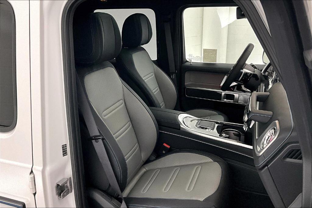 new 2025 Mercedes-Benz G-Class car, priced at $187,400