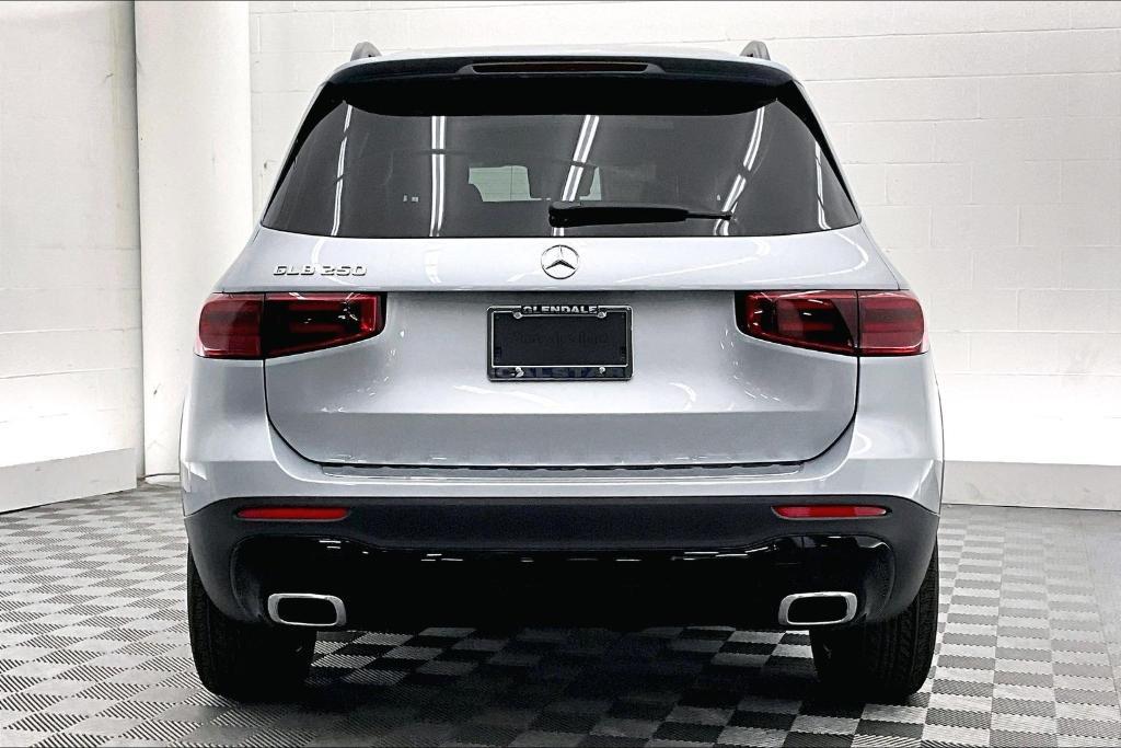 new 2026 Mercedes-Benz GLB 250 car, priced at $48,035
