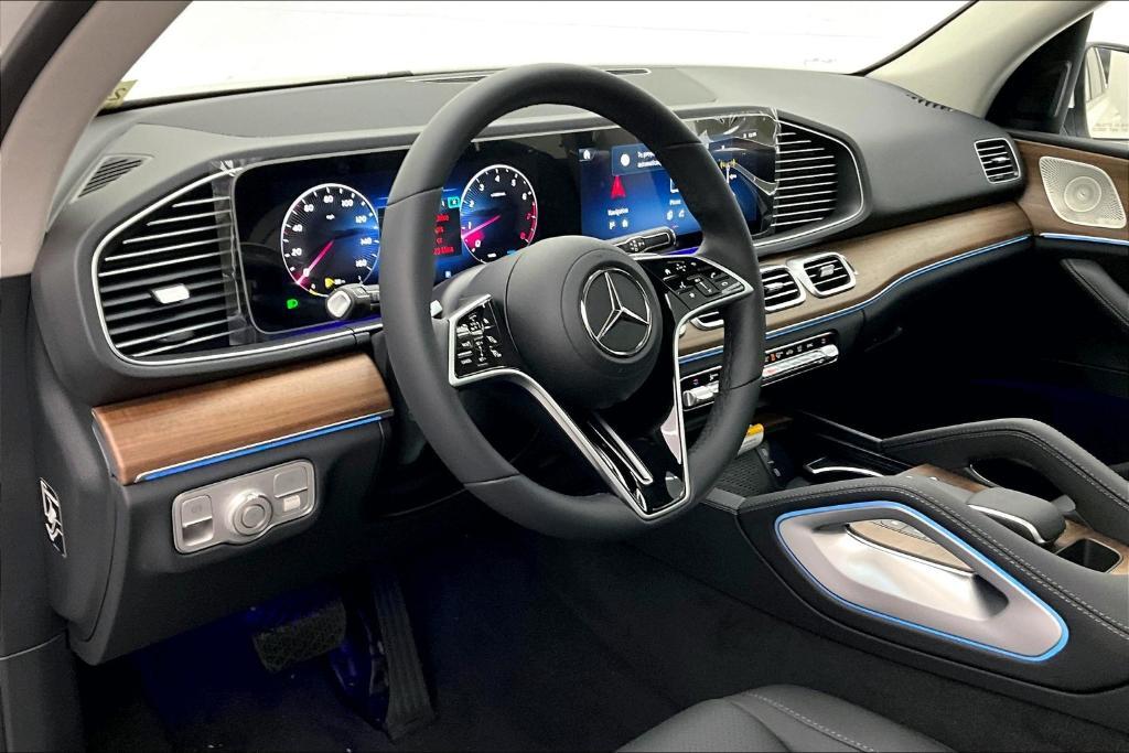 new 2025 Mercedes-Benz GLE 350 car, priced at $67,365