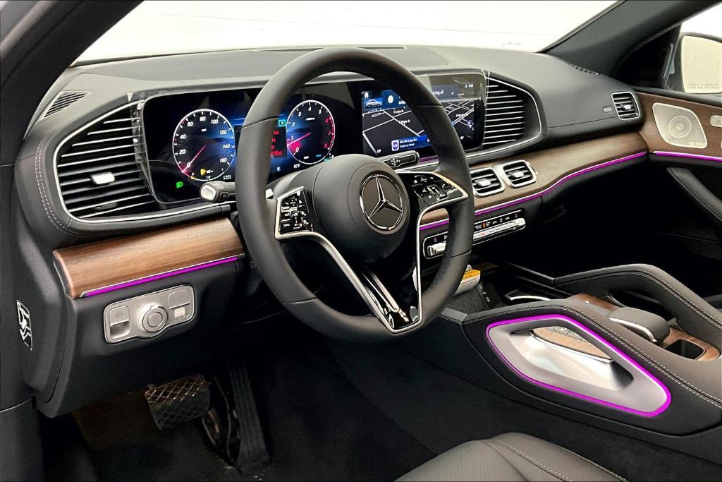 new 2025 Mercedes-Benz GLE 450 car, priced at $80,060