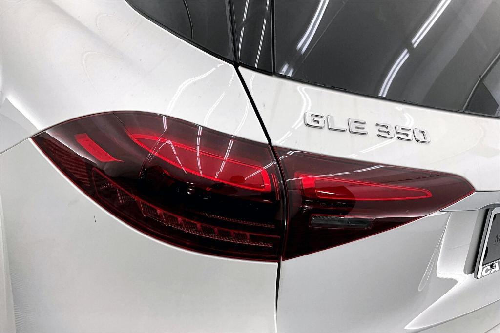 new 2025 Mercedes-Benz GLE 350 car, priced at $69,730