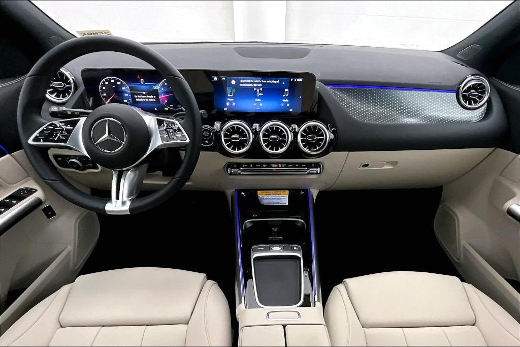 new 2025 Mercedes-Benz GLA 250 car, priced at $45,650