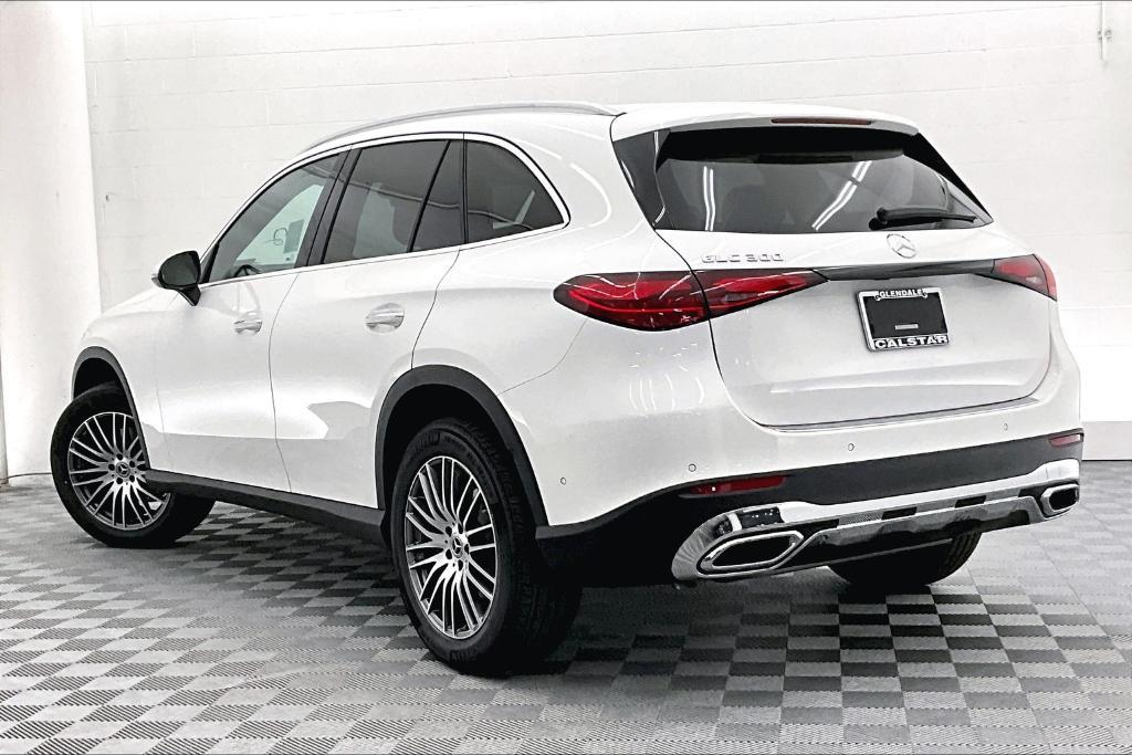 new 2025 Mercedes-Benz GLC 300 car, priced at $52,075