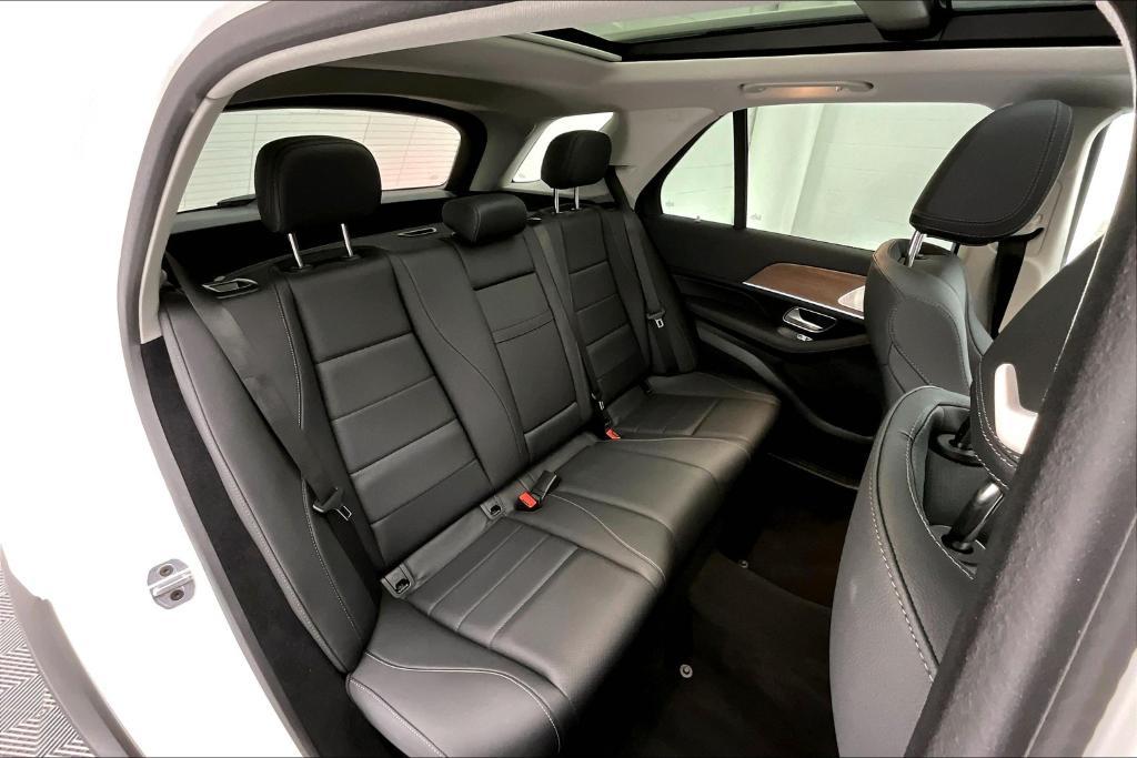 used 2025 Mercedes-Benz GLE 350 car, priced at $59,498