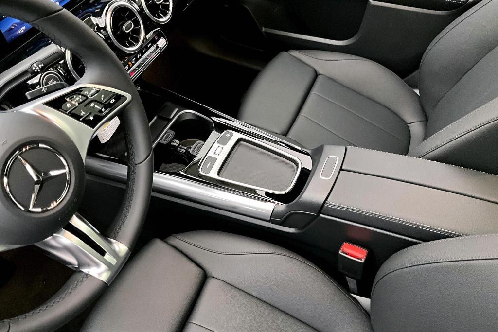 new 2026 Mercedes-Benz GLA 250 car, priced at $45,235