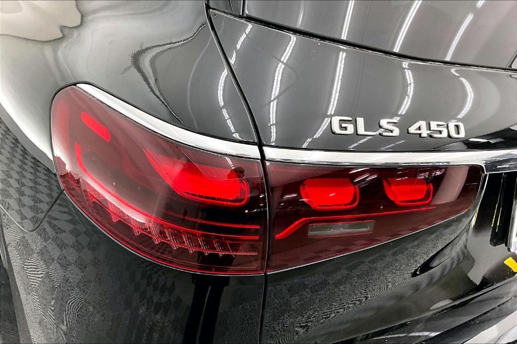 new 2026 Mercedes-Benz GLS 450 car, priced at $99,980