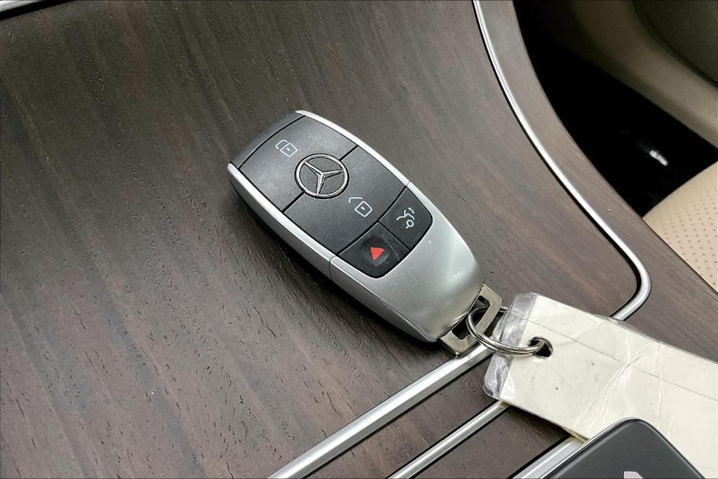 used 2021 Mercedes-Benz GLC 300 car, priced at $27,888