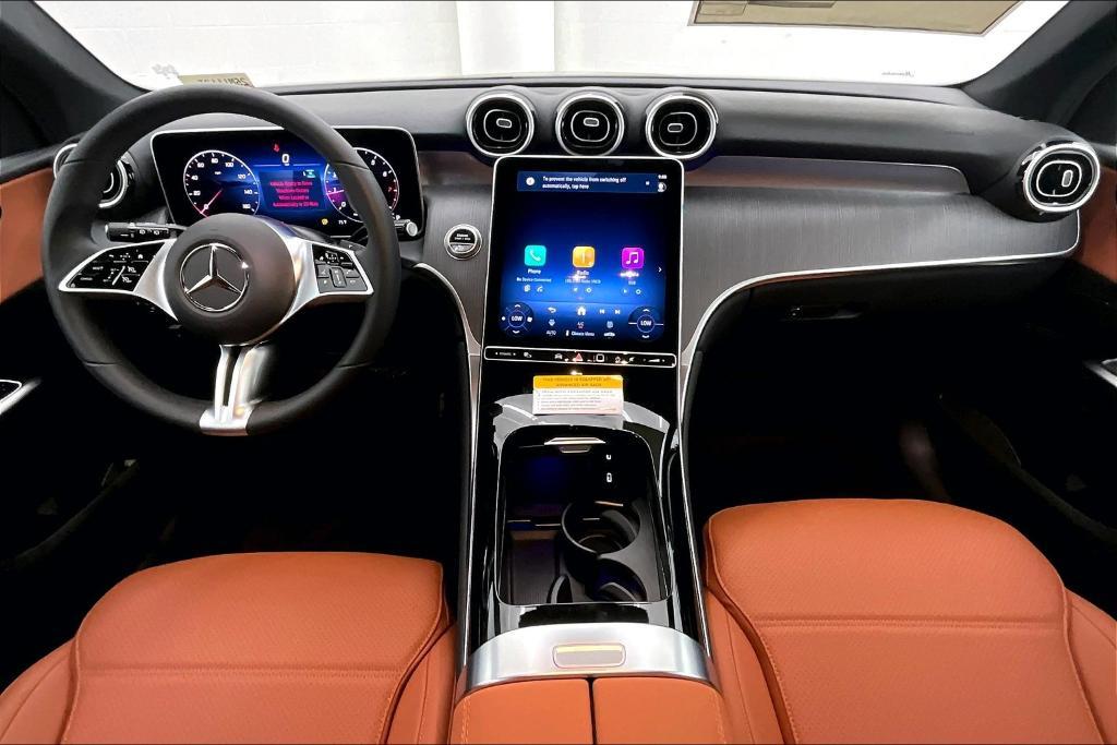new 2025 Mercedes-Benz GLC 300 car, priced at $51,345
