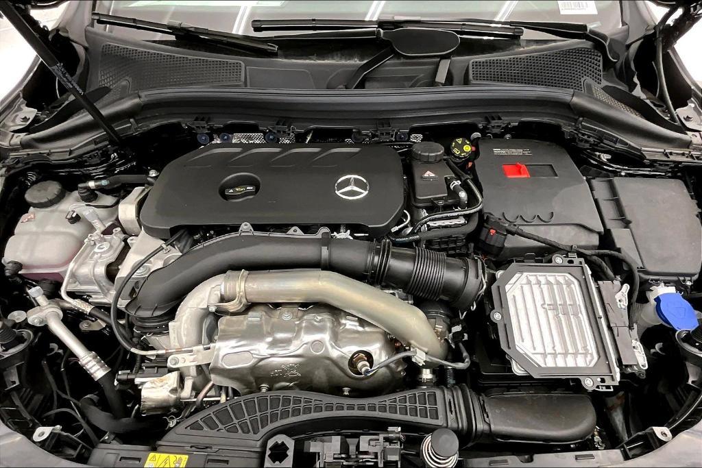 new 2025 Mercedes-Benz GLA 250 car, priced at $44,345