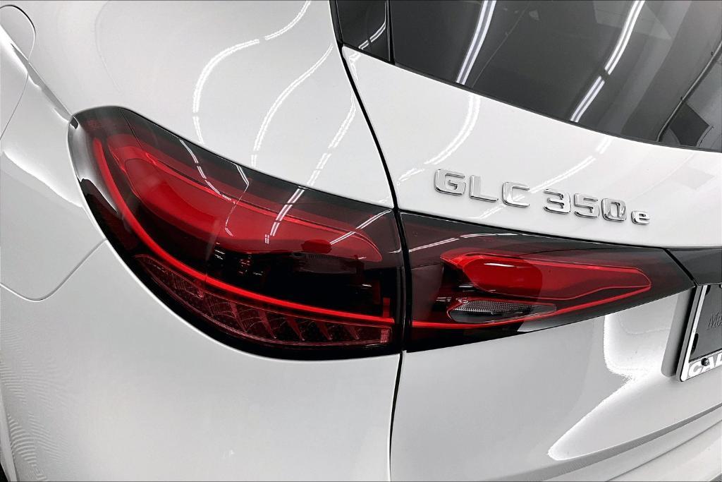 new 2025 Mercedes-Benz GLC 350e car, priced at $67,155