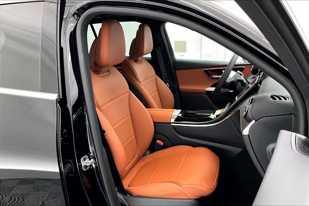 new 2025 Mercedes-Benz GLC 300 car, priced at $53,280
