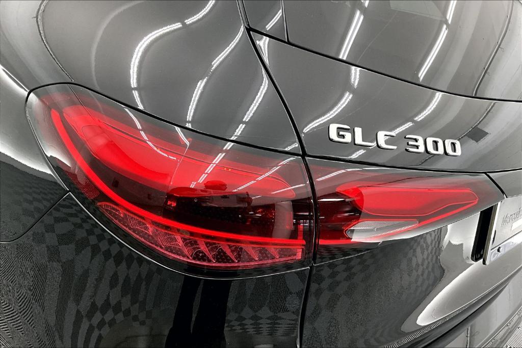 new 2025 Mercedes-Benz GLC 300 car, priced at $53,280