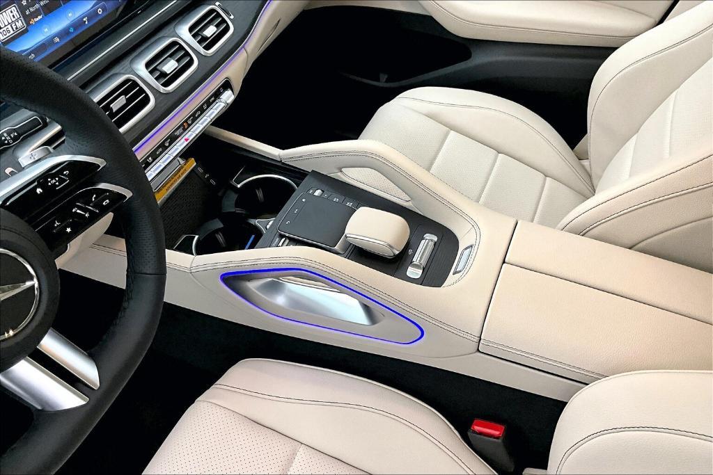 new 2025 Mercedes-Benz GLS 450 car, priced at $95,970