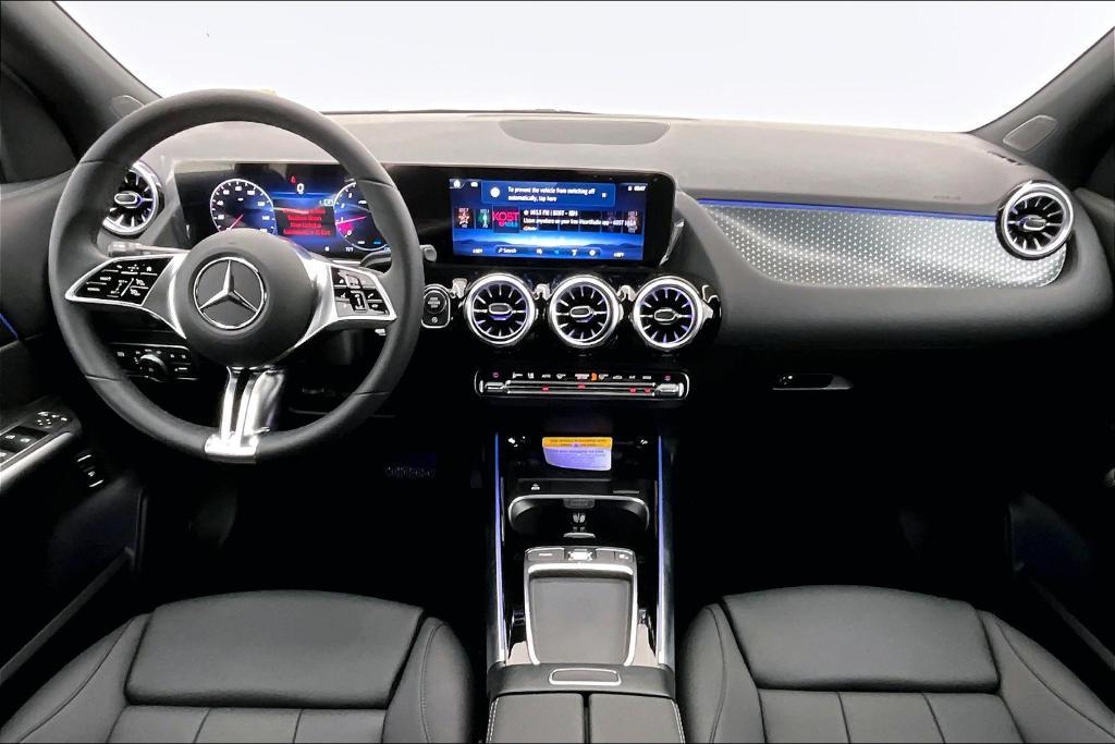 new 2025 Mercedes-Benz GLA 250 car, priced at $45,685