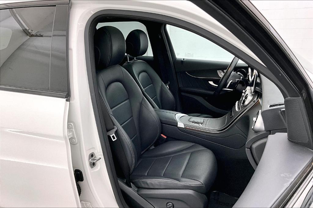 used 2022 Mercedes-Benz GLC 300 car, priced at $30,981