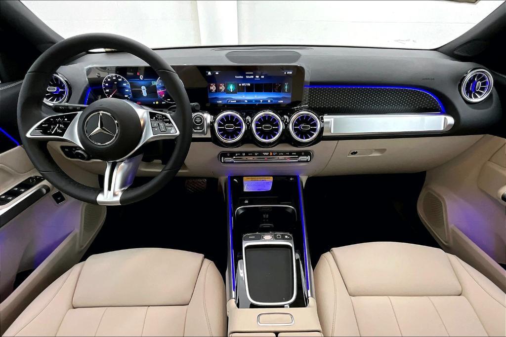new 2025 Mercedes-Benz GLB 250 car, priced at $47,145