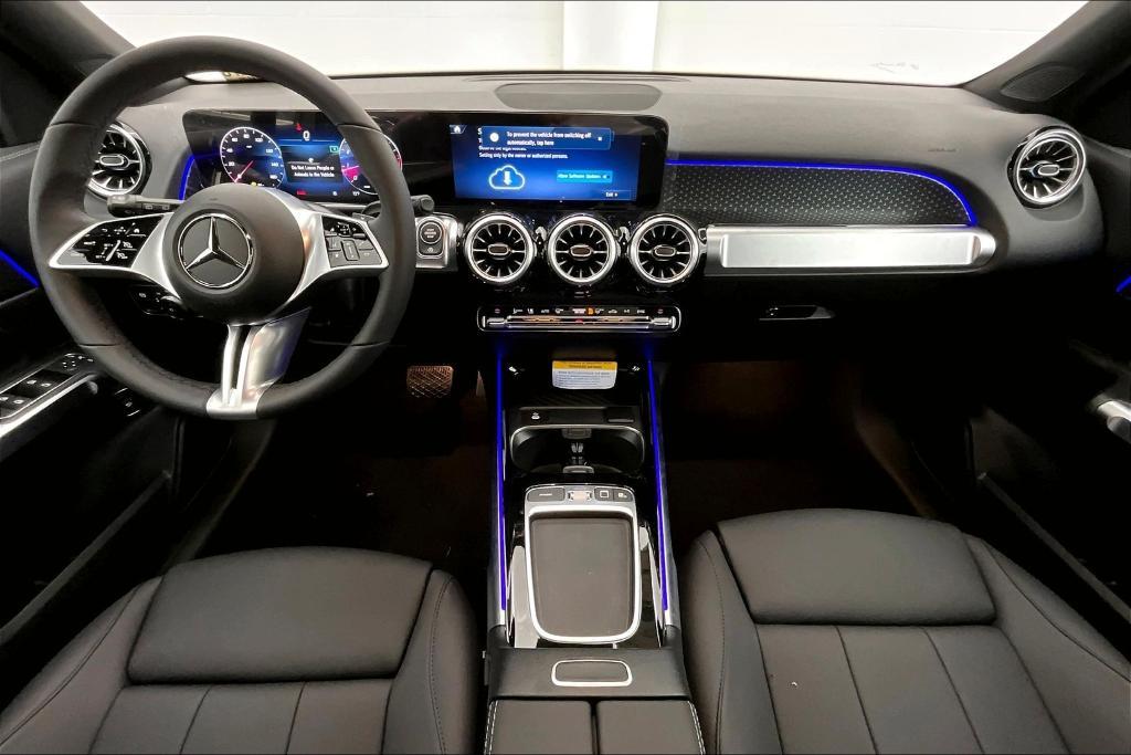 new 2025 Mercedes-Benz GLB 250 car, priced at $47,420