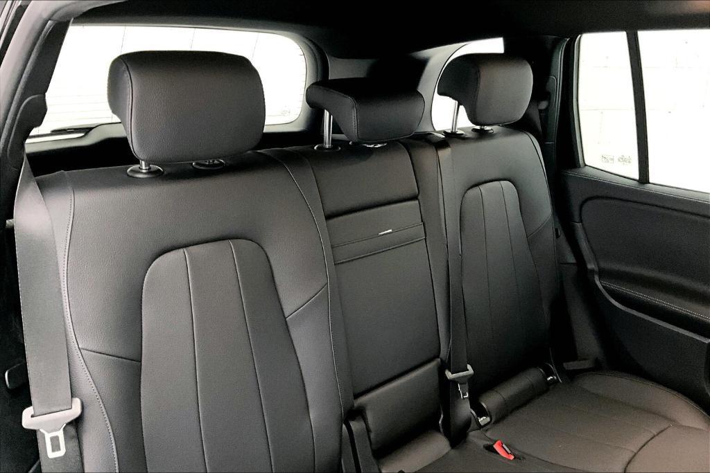 new 2025 Mercedes-Benz GLB 250 car, priced at $47,420
